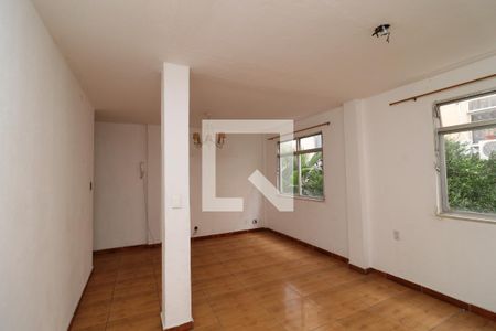 Sala de apartamento à venda com 2 quartos, 50m² em Praia da Bandeira, Rio de Janeiro