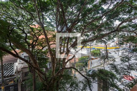 Vista/Quarto 1 de apartamento à venda com 2 quartos, 65m² em Vila Olímpia, São Paulo