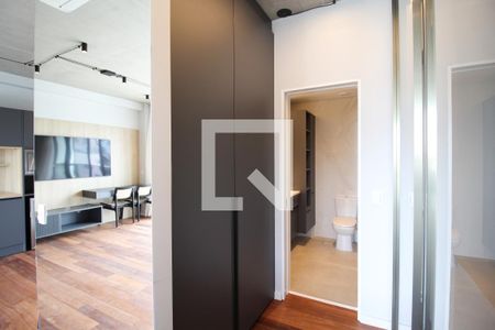 Suíte/Studio de kitnet/studio para alugar com 1 quarto, 58m² em Itaim Bibi, São Paulo