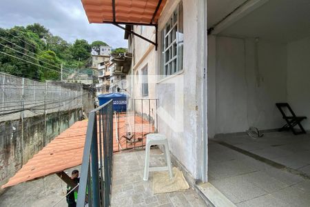 Entrada de apartamento para alugar com 1 quarto, 70m² em Catumbi, Rio de Janeiro