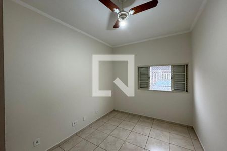 Dormitório 01 de apartamento para alugar com 2 quartos, 80m² em Residencial E Comercial Palmares, Ribeirão Preto