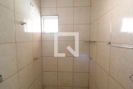 Banheiro de casa para alugar com 1 quarto, 100m² em Chácaras Tubalina E Quartel, Uberlândia