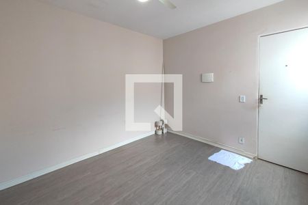 Sala de apartamento para alugar com 2 quartos, 38m² em Jardim Yeda, Campinas