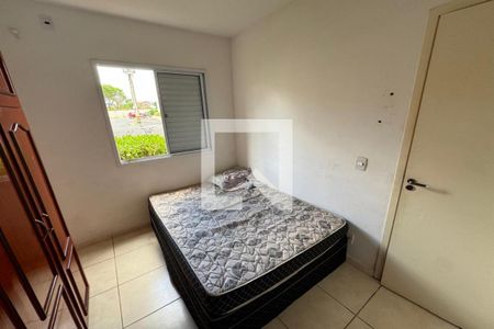 Dormitório 01 de apartamento para alugar com 2 quartos, 49m² em Valentina Figueiredo, Ribeirão Preto