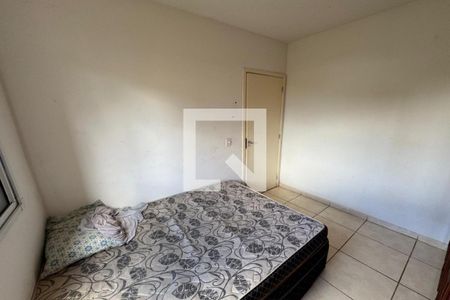 Dormitório 01 de apartamento para alugar com 2 quartos, 49m² em Valentina Figueiredo, Ribeirão Preto