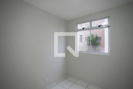 Quarto 2 de apartamento para alugar com 3 quartos, 55m² em Frei Leopoldo, Belo Horizonte