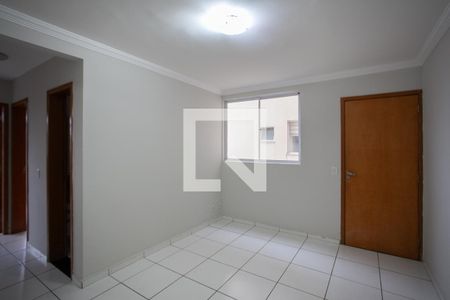 Sala de apartamento para alugar com 3 quartos, 55m² em Frei Leopoldo, Belo Horizonte