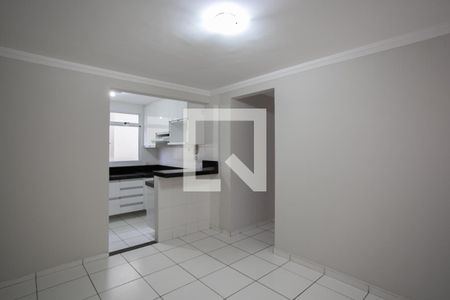 Sala de apartamento para alugar com 3 quartos, 55m² em Frei Leopoldo, Belo Horizonte