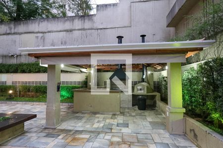 Apartamento à venda com 239m², 4 quartos e 4 vagas Apartamento à venda com 239m², 4 quartos e 4 vagasÁrea comum