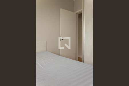 Apartamento à venda com 239m², 4 quartos e 4 vagas Apartamento à venda com 239m², 4 quartos e 4 vagasSuíte 3