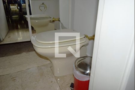 Lavabo de apartamento à venda com 4 quartos, 220m² em Vila Caraguata, São Paulo