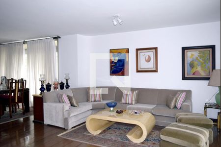 Sala de estar de apartamento à venda com 4 quartos, 220m² em Vila Caraguata, São Paulo