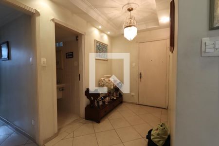 Hall de entrada de apartamento à venda com 3 quartos, 130m² em Vila Mariana, São Paulo