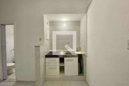 Cozinha de apartamento à venda com 1 quarto, 25m² em Laranjeiras, Rio de Janeiro