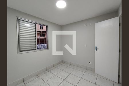 Quarto 1 de apartamento para alugar com 2 quartos, 44m² em Jardim Lourdes, Ferraz de Vasconcelos