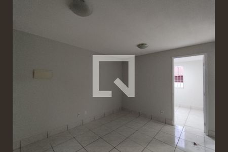 Sala de apartamento para alugar com 2 quartos, 44m² em Jardim Lourdes, Ferraz de Vasconcelos