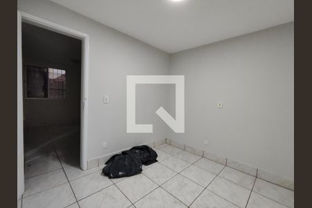 Quarto 1 de apartamento para alugar com 2 quartos, 44m² em Jardim Lourdes, Ferraz de Vasconcelos