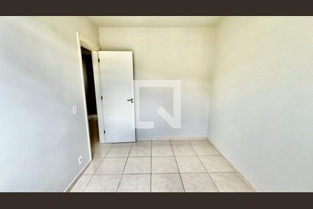 Quarto de apartamento à venda com 2 quartos, 42m² em Santa Maria, Contagem