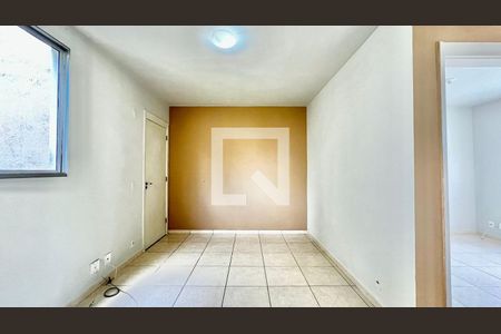 Sala de apartamento à venda com 2 quartos, 42m² em Santa Maria, Contagem