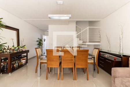 Sala de casa à venda com 3 quartos, 162m² em Sacomã, São Paulo