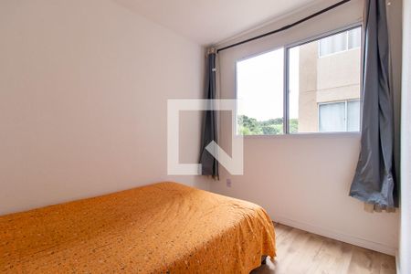 Quarto 1 de apartamento para alugar com 2 quartos, 40m² em Campo de Santana, Curitiba