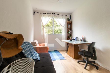 Sala de apartamento para alugar com 2 quartos, 40m² em Campo de Santana, Curitiba