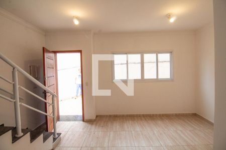 Sala de casa à venda com 3 quartos, 70m² em Água Rasa, São Paulo