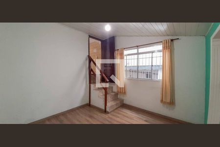 Sala de Estar de casa à venda com 4 quartos, 205m² em Padroeira, Osasco