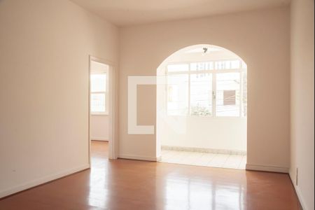 Sala  de casa para alugar com 4 quartos, 150m² em Mirandópolis, São Paulo