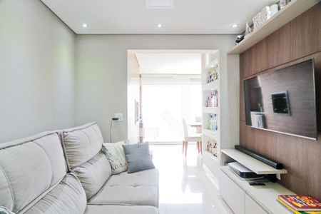 Sala de apartamento à venda com 2 quartos, 65m² em Vila Ester (zona Norte), São Paulo