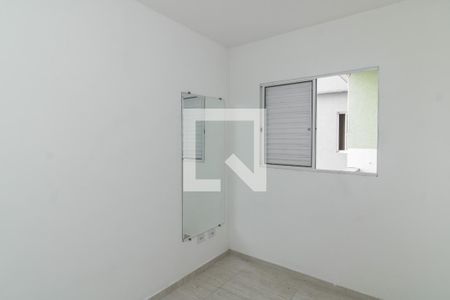 Quarto 1 de apartamento para alugar com 2 quartos, 46m² em Vila Dalila, São Paulo