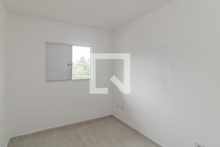 Quarto 2 de apartamento para alugar com 2 quartos, 46m² em Vila Dalila, São Paulo