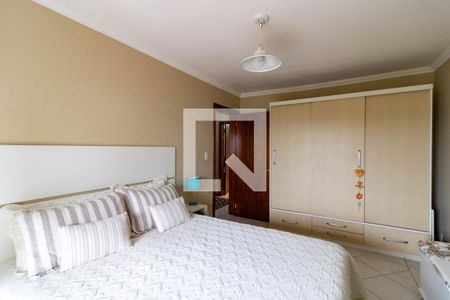 Casa à venda com 382m², 4 quartos e 2 vagas Casa à venda com 382m², 4 quartos e 2 vagasQuarto 1