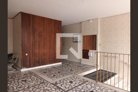 Apartamento à venda com 70m², 2 quartos e sem vaga Apartamento à venda com 70m², 2 quartos e sem vagaPortaria