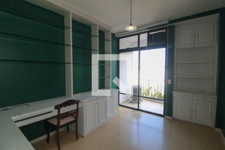 Quarto 1 de apartamento à venda com 3 quartos, 130m² em Leblon, Rio de Janeiro