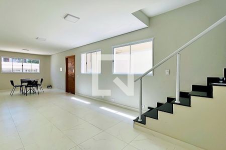 Sala de casa à venda com 3 quartos, 123m² em Vila Barros, Guarulhos