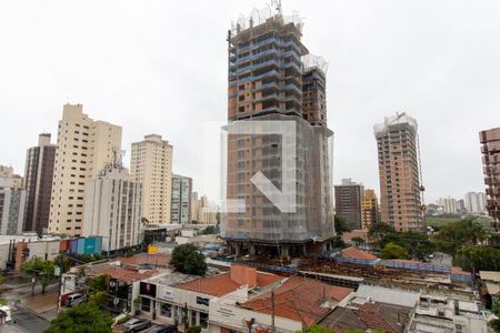 Vista de apartamento à venda com 3 quartos, 170m² em Cambuí, Campinas