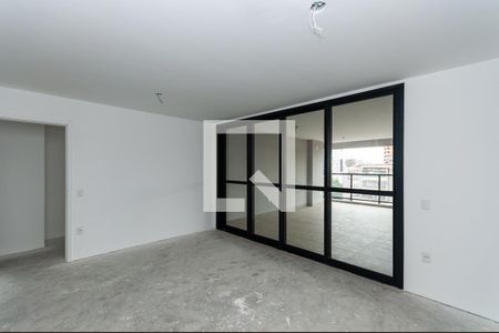 Sala de apartamento à venda com 3 quartos, 133m² em Vila Romana, São Paulo