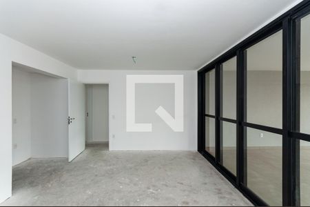 Sala de apartamento à venda com 3 quartos, 133m² em Vila Romana, São Paulo