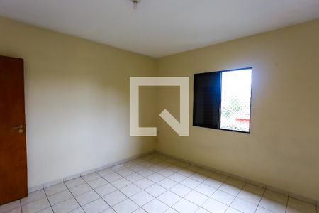 quarto 1 de casa para alugar com 2 quartos, 250m² em Jardim Catanduva, São Paulo