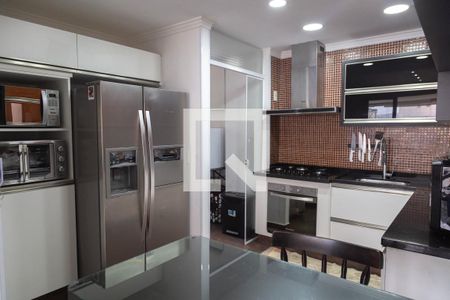 Apartamento para alugar com 114m², 3 quartos e 2 vagas Apartamento para alugar com 114m², 3 quartos e 2 vagasCozinha