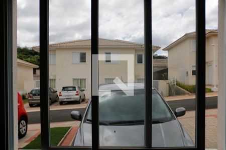 Sala Vista de casa de condomínio para alugar com 3 quartos, 100m² em Fazenda Santana, Vinhedo