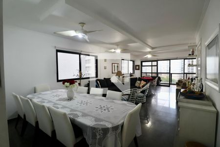 Sala de apartamento para alugar com 4 quartos, 225m² em Morro do Maluf, Guarujá