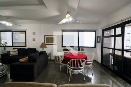 Sala de apartamento para alugar com 4 quartos, 225m² em Morro do Maluf, Guarujá