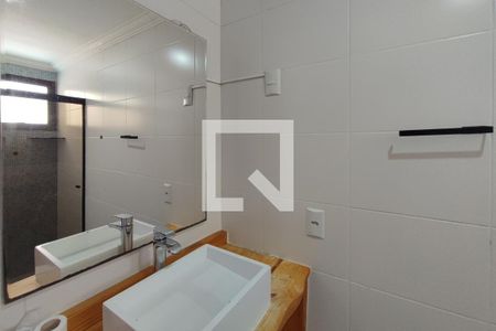 Banheiro Suíte de apartamento à venda com 3 quartos, 108m² em Vila Anhanguera, Campinas