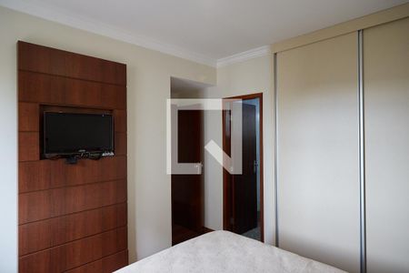 Quarto 1 de apartamento para alugar com 3 quartos, 106m² em Ipiranga, Belo Horizonte