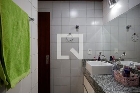 Banheiro Quarto 1 de apartamento para alugar com 3 quartos, 106m² em Ipiranga, Belo Horizonte