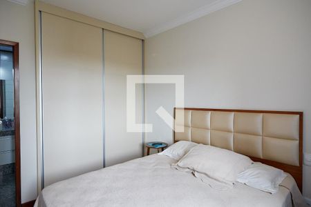 Quarto 1 de apartamento para alugar com 3 quartos, 106m² em Ipiranga, Belo Horizonte