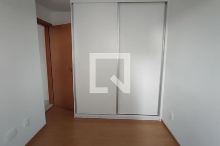 Quarto 2 de apartamento à venda com 2 quartos, 43m² em Parque Industrial, Campinas