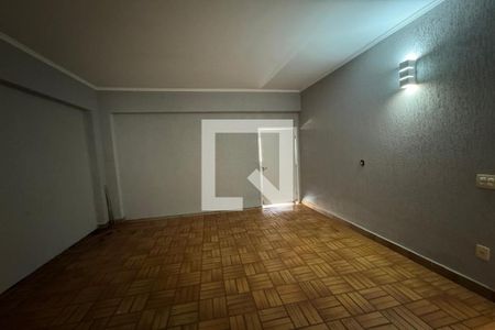 Escritório de casa para alugar com 3 quartos, 185m² em Ribeirânia, Ribeirão Preto